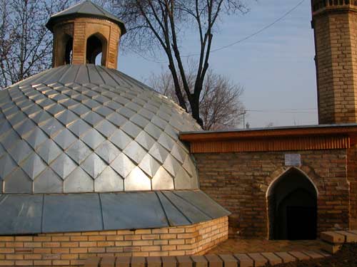 mausoleum of Sheikh Zaynudin Bobo