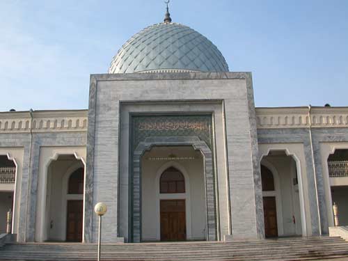 mosque of Sheikh Zaynudin Bobo